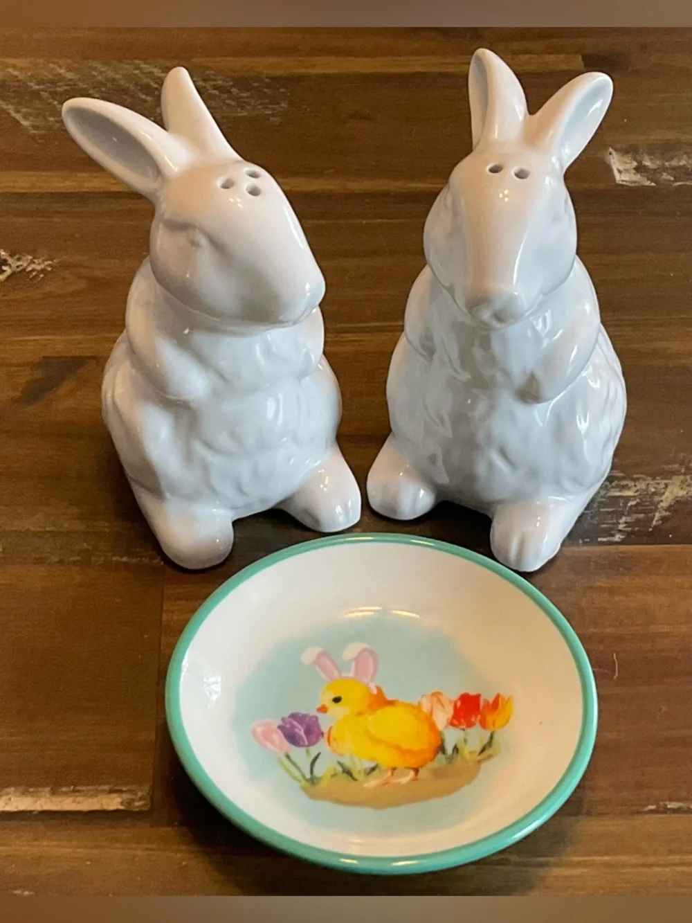 Bundle of Easter Spring Decor - OVER 20 PIECES - Excellent Used Condition